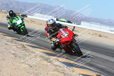 media/Jan-18-2024-Racers Edge (Thu) [[008952c709]]/A Group/Session 2 (Turn 15 Inside)/